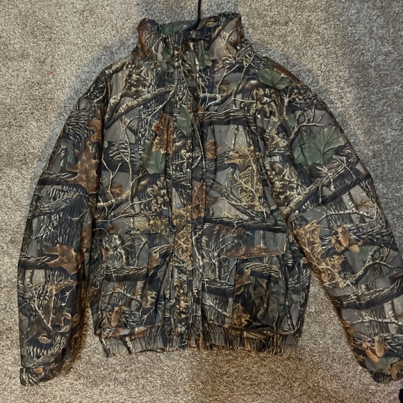 cabelas hunting jacket - Picture 1 of 1
